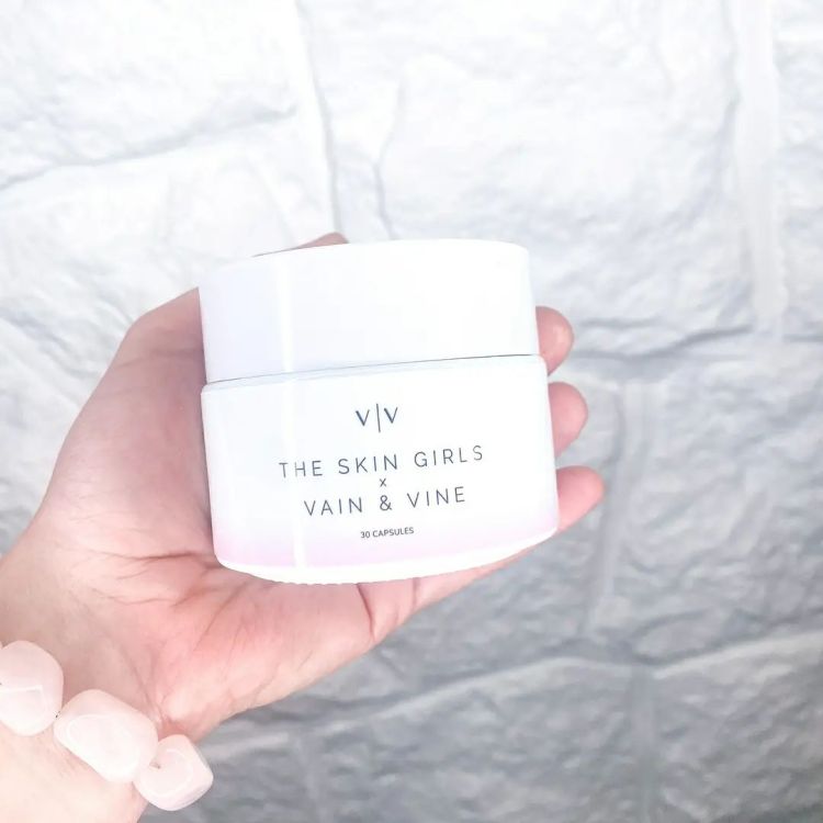 SO! What? SOcial a social media agency located on Vancouver Island. Engage. Connect. SOcialize. Email us at: sowhatsocial@gmail.com